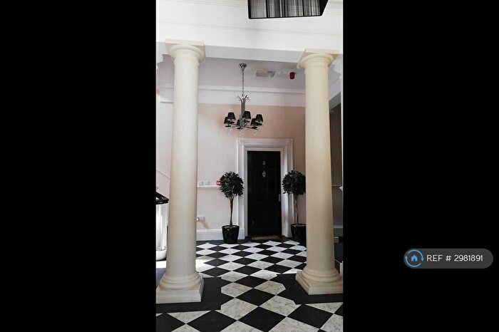 1 Bedroom Flat To Rent In St Andrews House, Reading, RG30
