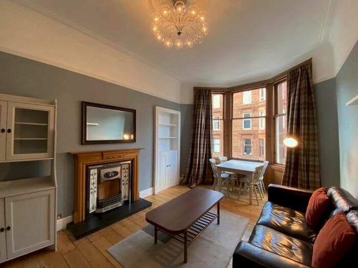 2 Bedroom Flat To Rent In Caird Drive, Glasgow, G11