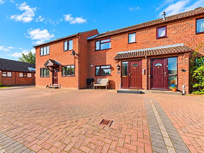 2 Bedroom Terraced House To Rent In Upton Gardens, Upton-Upon-Severn, Worcester, WR8