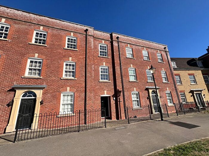 2 Bedroom Property To Rent In Saxon Way, Great Denham, Bedford, Bedfordshire., MK40