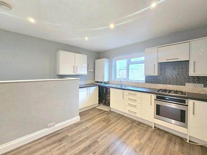 2 Bedroom Maisonette To Rent In Sutherland Road, London, N17