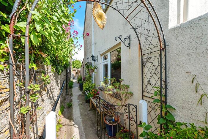 3 Bedroom Detached House For Sale In Whiterock Road, Wadebridge, Cornwall, PL27