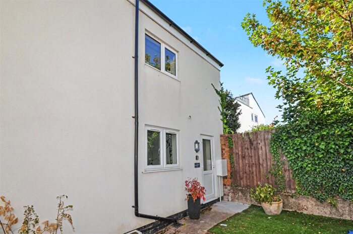 1 Bedroom Flat To Rent In Lower Leam Street, Leamington Spa, CV31