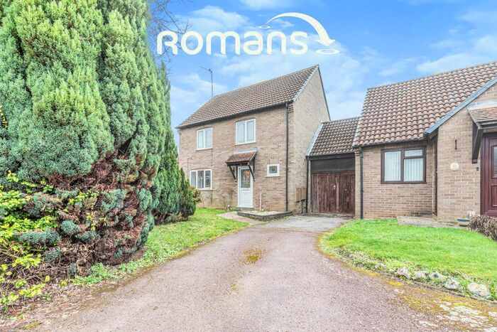 4 Bedroom Link Detached House To Rent In Cannock Way, Lower Earley, Reading, RG6