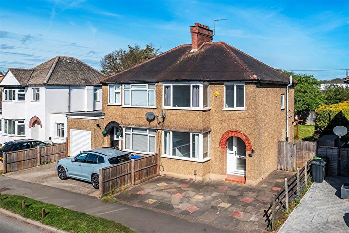 3 Bedroom Semi Detached House For Sale In Cleeve Road, Leatherhead, KT22