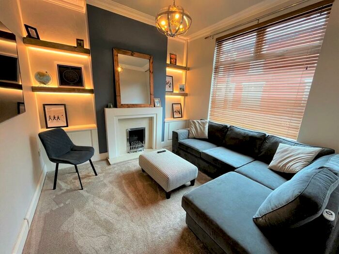 3 Bedroom Terraced House To Rent In Shelley Road, Ashton-on-ribble, Preston, PR2