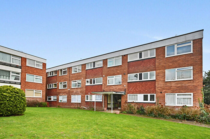2 Bedroom Apartment For Sale In Charlwood Close, Harrow, HA3
