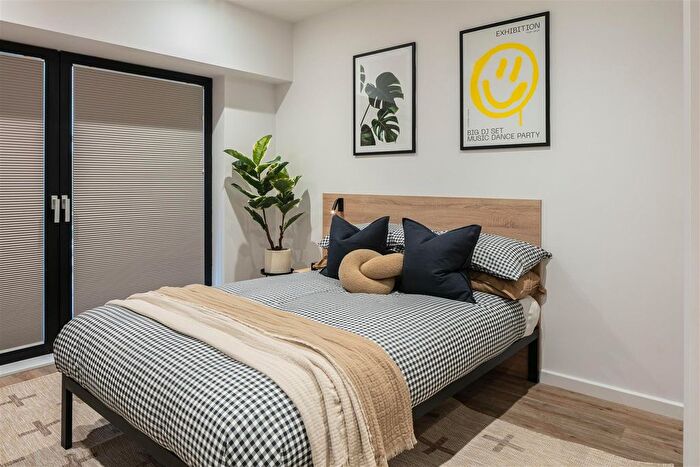 Studio To Rent In Leylands Road, Leeds, LS2