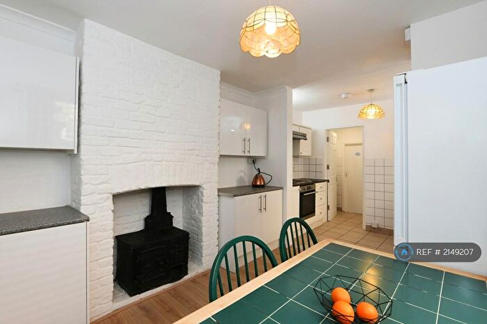 4 Bedroom Terraced House To Rent In Louise Road, London, E15