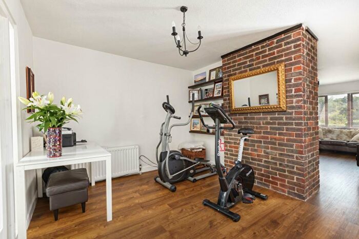 5 Bedroom Detached House For Sale In Sunninghill, Berks, SL5