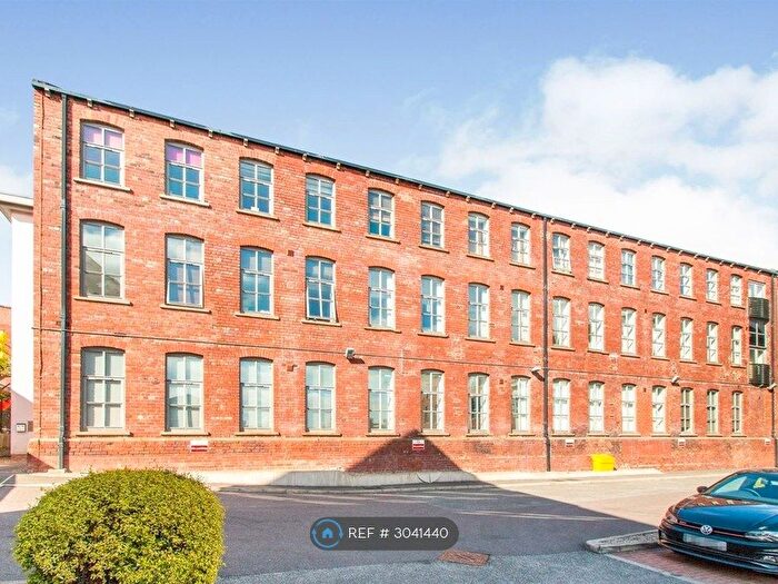 2 Bedroom Flat To Rent In Melbourne Street, Morley, Leeds, LS27