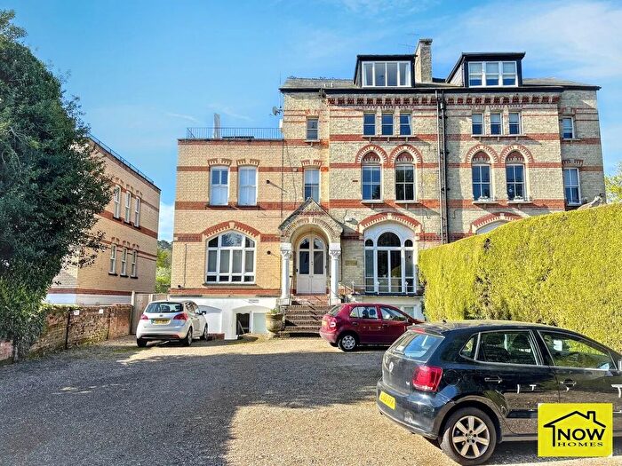 1 Bedroom Flat To Rent In Fairmile, Henley On Thames, RG9