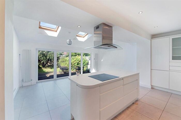 4 Bedroom House To Rent In Camborne Road, Morden, SM4