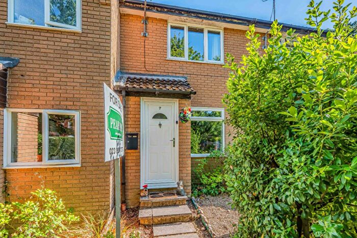 2 Bedroom Terraced House For Sale In West End, Southampton, SO18