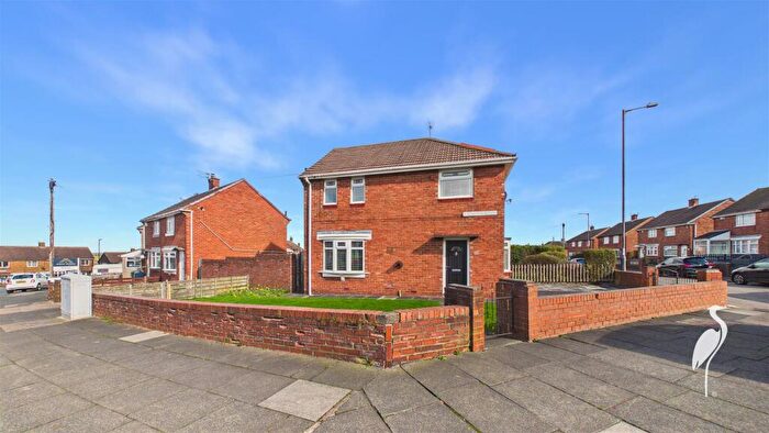 3 Bedroom Semi-Detached House For Sale In Ravenna Road, Redhouse, Sunderland, SR5