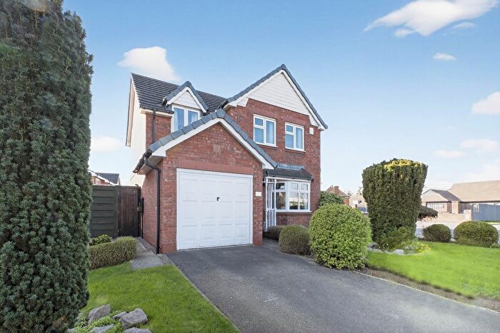 3 Bedroom Detached House For Sale In Saddlers Close, Huntington, York, YO32