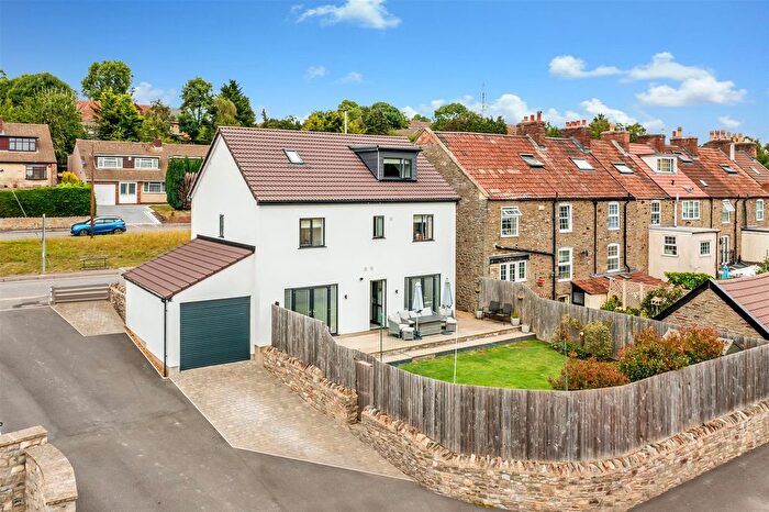 5 Bedroom Detached House For Sale In Bath Road, Willsbridge, Bristol, BS30