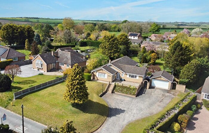 4 Bedroom Detached Bungalow For Sale In Hemingby, Horncastle, LN9