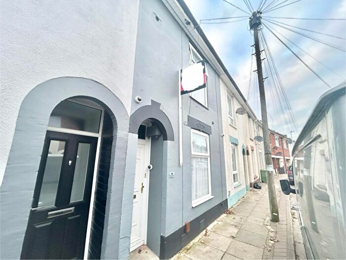 3 Bedroom House To Rent In Samuel Road, Portsmouth, PO1