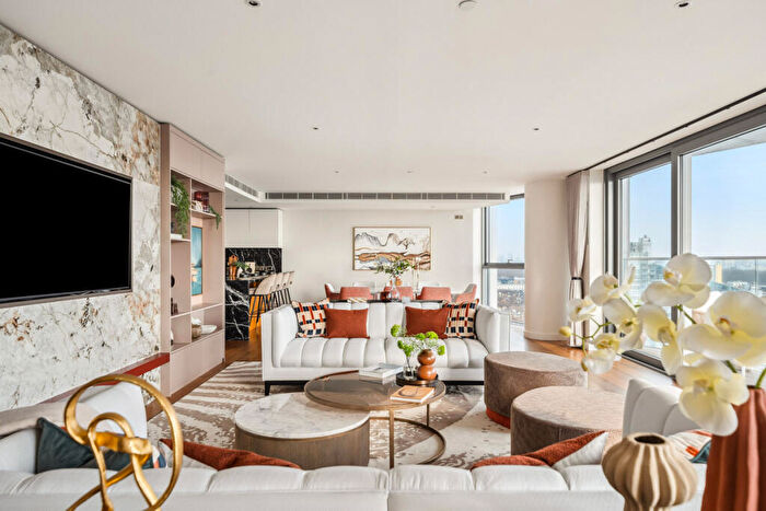 4 Bedroom Apartment For Sale In Waterfront Drive, London, SW10