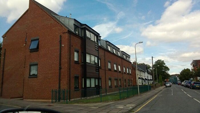 1 Bedroom Flat To Rent In Cyril Cooper Court, Grimsby, Lincolnshire, DN32