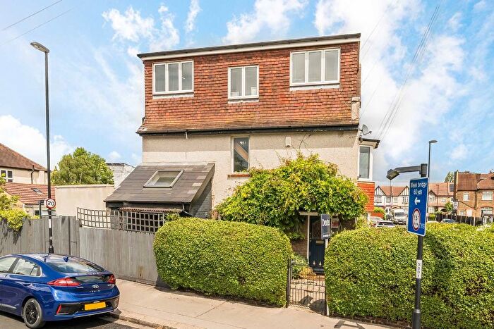 5 Bedroom Terraced House For Sale In Dunbar Avenue, London, SW16