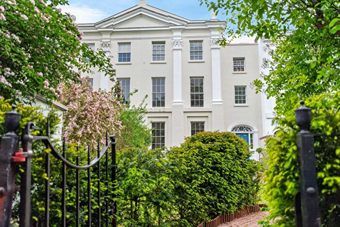 6 Bedroom Terraced House For Sale In Britannia Square, Worcester City, WR1