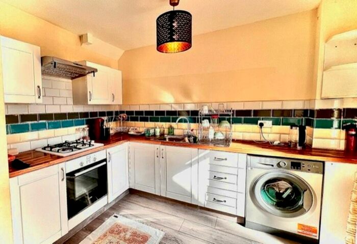 3 Bedroom Terraced House To Rent In St. Georges Gardens, Surbiton, KT6