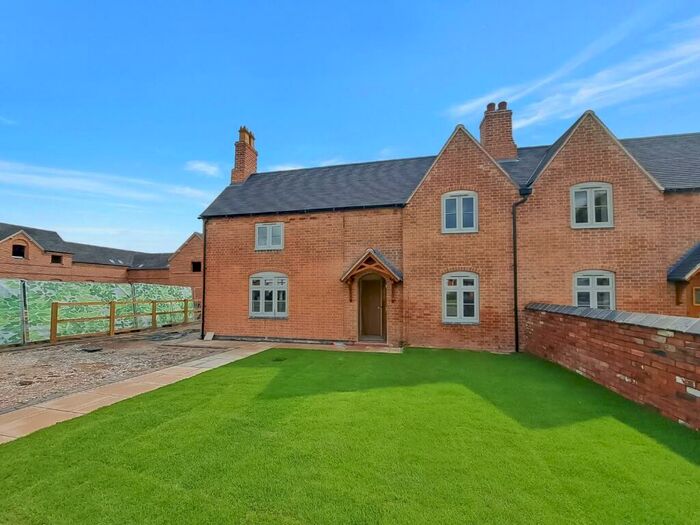 4 Bedroom Semi-Detached House For Sale In Kennel Lane, Witherley, Atherstone, CV9