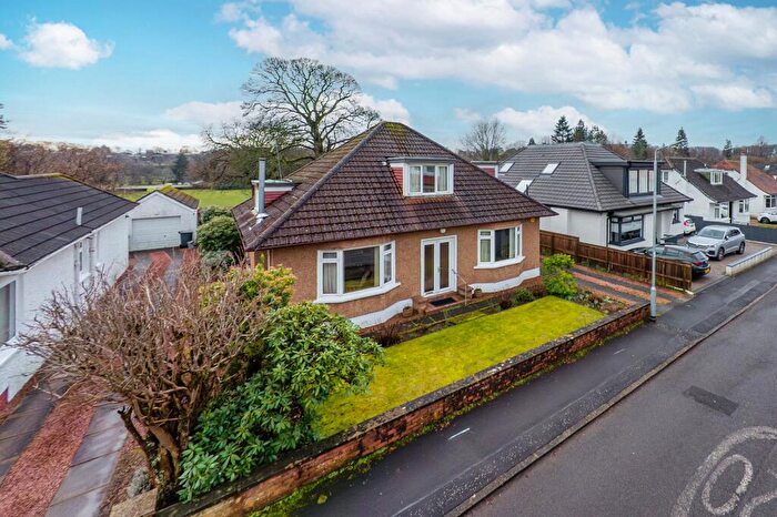 3 Bedroom Detached House For Sale In Ballater Drive, Bearsden, G61