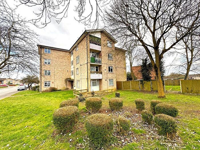 2 Bedroom Flat For Sale In Shire Road, Corby, NN17