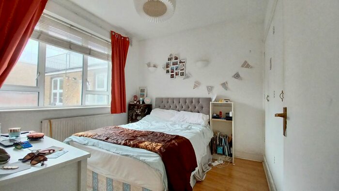1 Bedroom Flat To Rent In Upper Street, London, N1