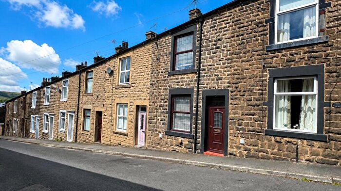 2 Bedroom Terraced House For Sale In South Street, Haslingden, Rossendale, Lancashire, BB4