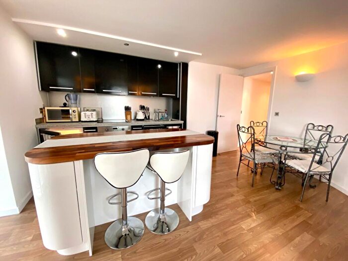 2 Bedroom Apartment To Rent In West Point, Leeds, LS1