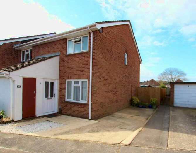 2 Bedroom Property To Rent In Gunville Crescent Bournemouth, BH9