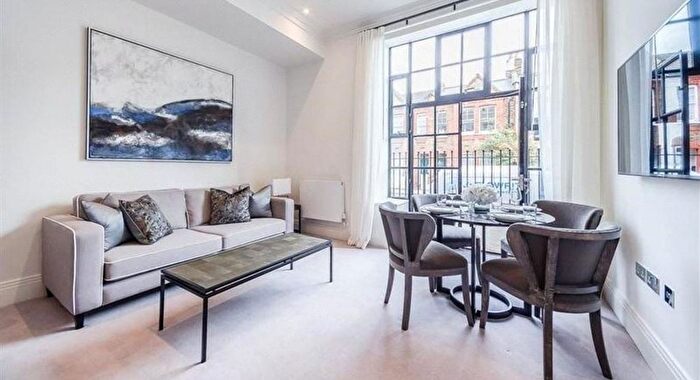 1 Bedroom Flat To Rent In Rainville Road, Hammersmith, London, W6