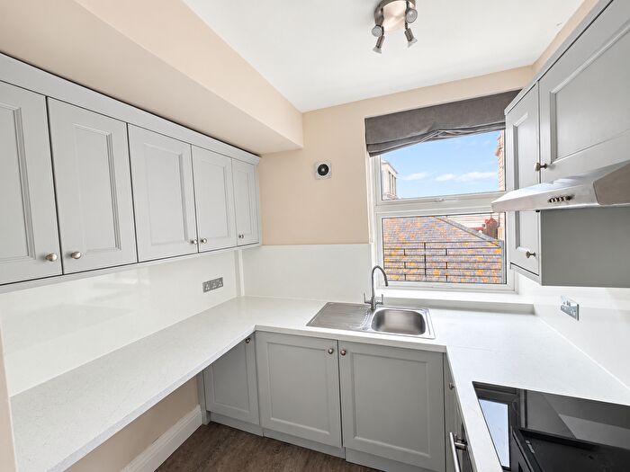 1 Bedroom Flat To Rent In Princes Place, Brighton, BN1