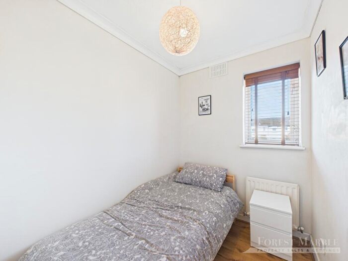3 Bedroom Terraced House For Sale In Mulberry Court, Frome, BA11