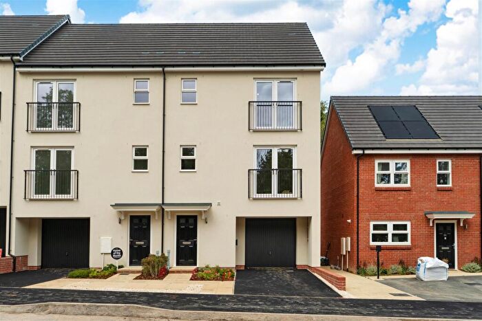 3 Bedroom Terraced House For Sale In Limers Lane, Bideford, EX39