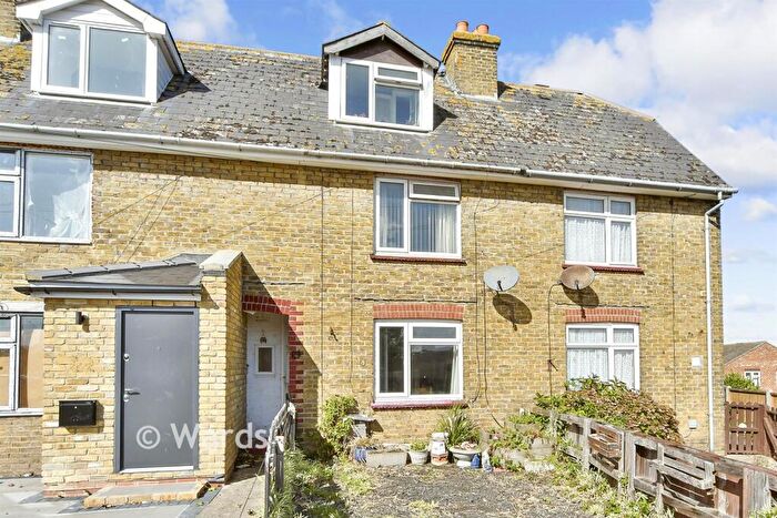 3 Bedroom Terraced House For Sale In Priory Place, Faversham, Kent, ME13