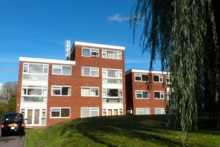 1 Bedroom Flat To Rent In Pentlands, Foxgrove Road, Beckenham, BR3