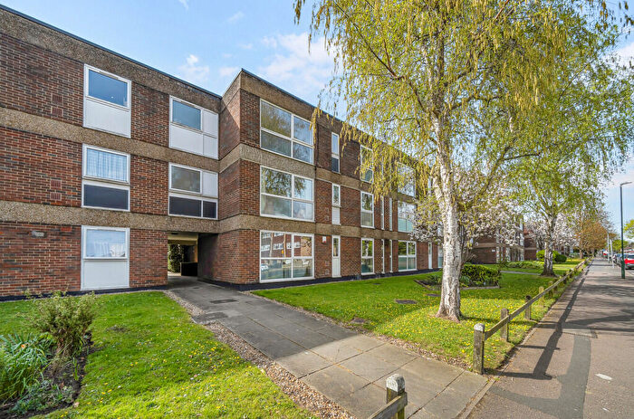 1 Bedroom Flat For Sale In Longlands Road, Sidcup, DA15