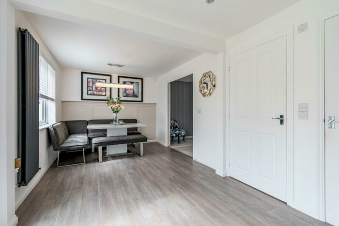 4 Bedroom Detached House For Sale In Cadwell Crescent, Gorebridge, EH23