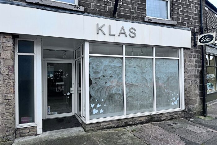 Retail Premises To Rent In Market Street, Whaley Bridge, High Peak, SK23