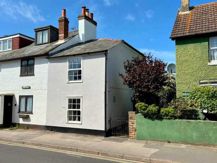 2 Bedroom End Of Terrace House For Sale In Keyhaven Road, Milford On Sea, Lymington, Hampshire, SO41