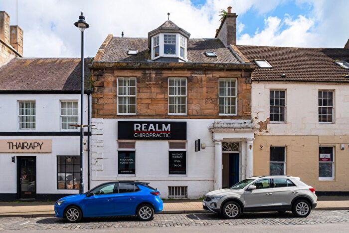 2 Bedroom Flat For Sale In Crossgate, Cupar, KY15