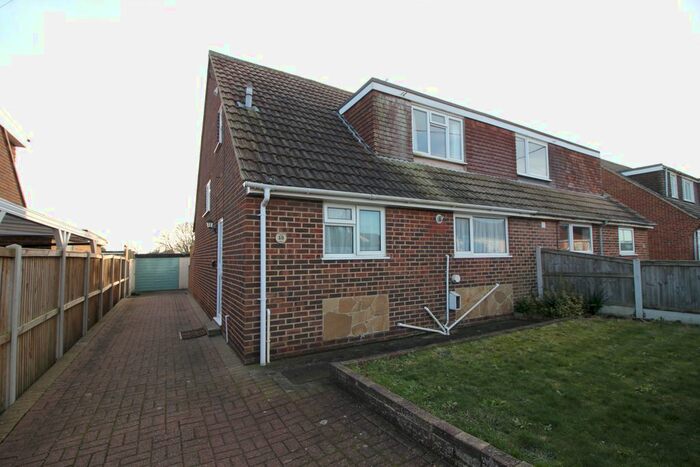 4 Bedroom Semi-Detached House To Rent In Clive Road, Cliffsend, Ramsgate, CT12