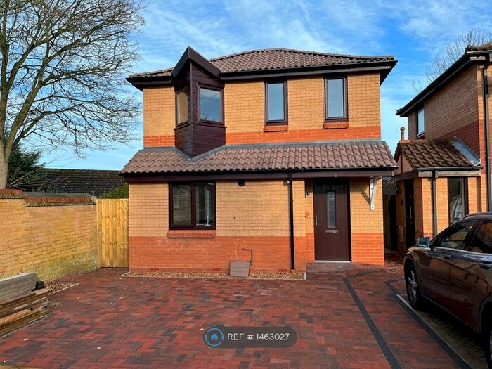 2 Bedroom Detached House To Rent In Crowther Court, Shenley Lodge, Milton Keynes, MK5