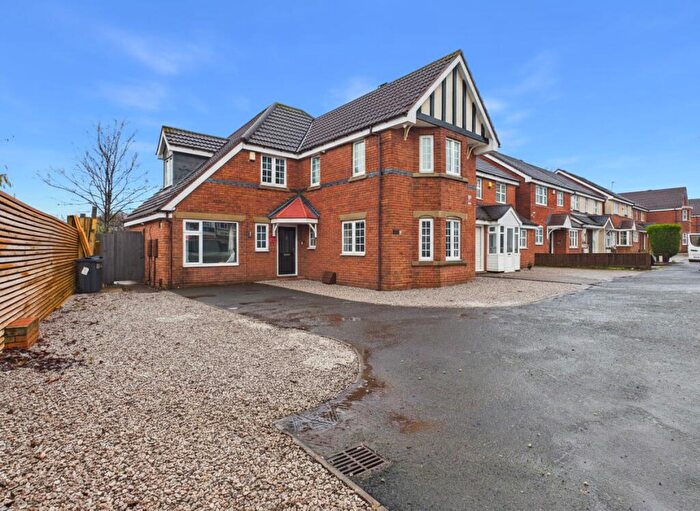 4 Bedroom Detached House For Sale In Chester Road, Pype Hayes, Birmingham, B24