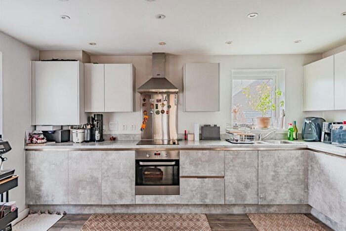 2 Bedroom Flat For Sale In William Belt Road, Pease Pottage, Crawley, RH11